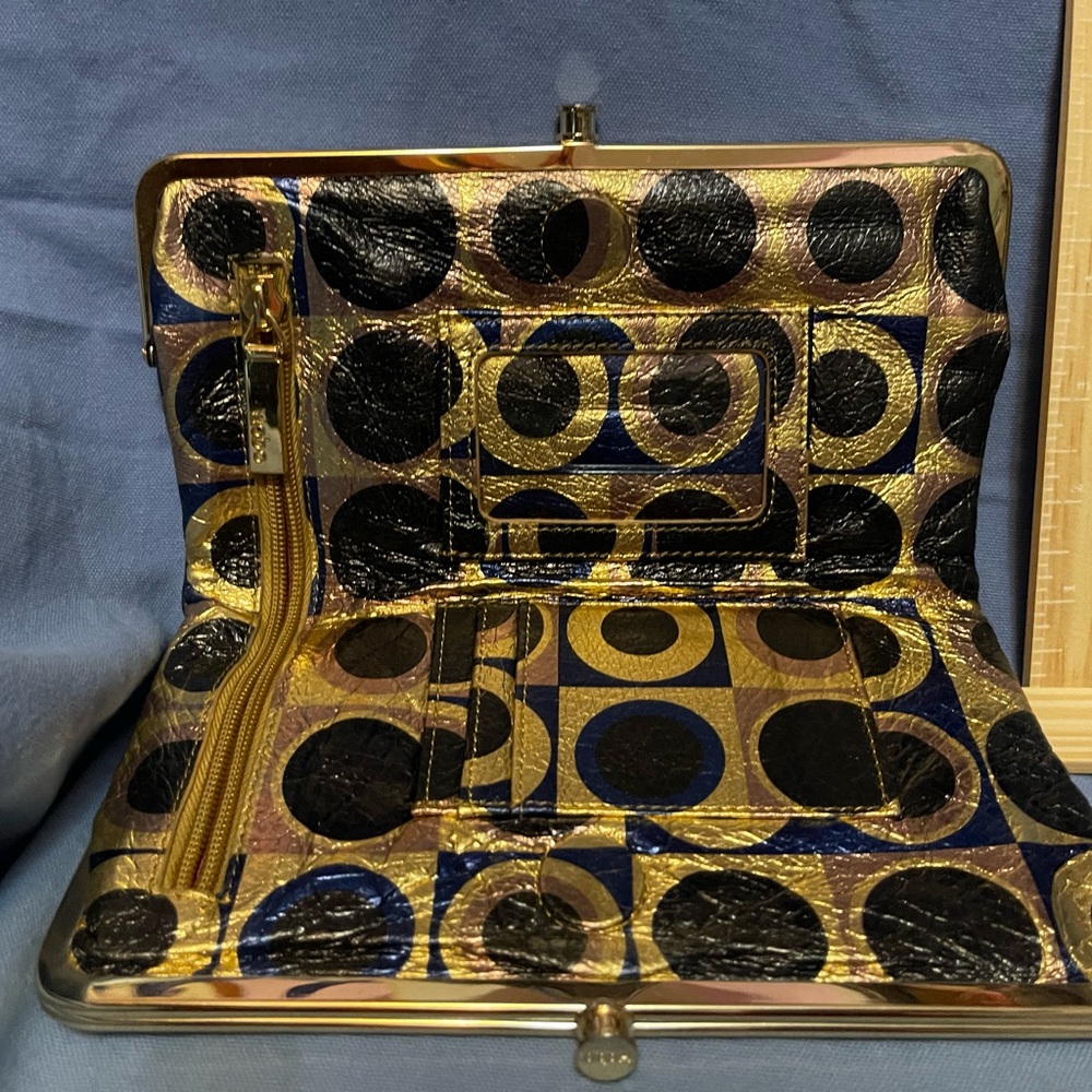 HOBO Gold and Black Circle Pattern Clutch - Picture 3 of 7